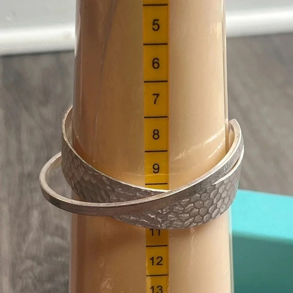 Hammered Silver Double Cuff Textured Bracelet - Picture 11 of 11